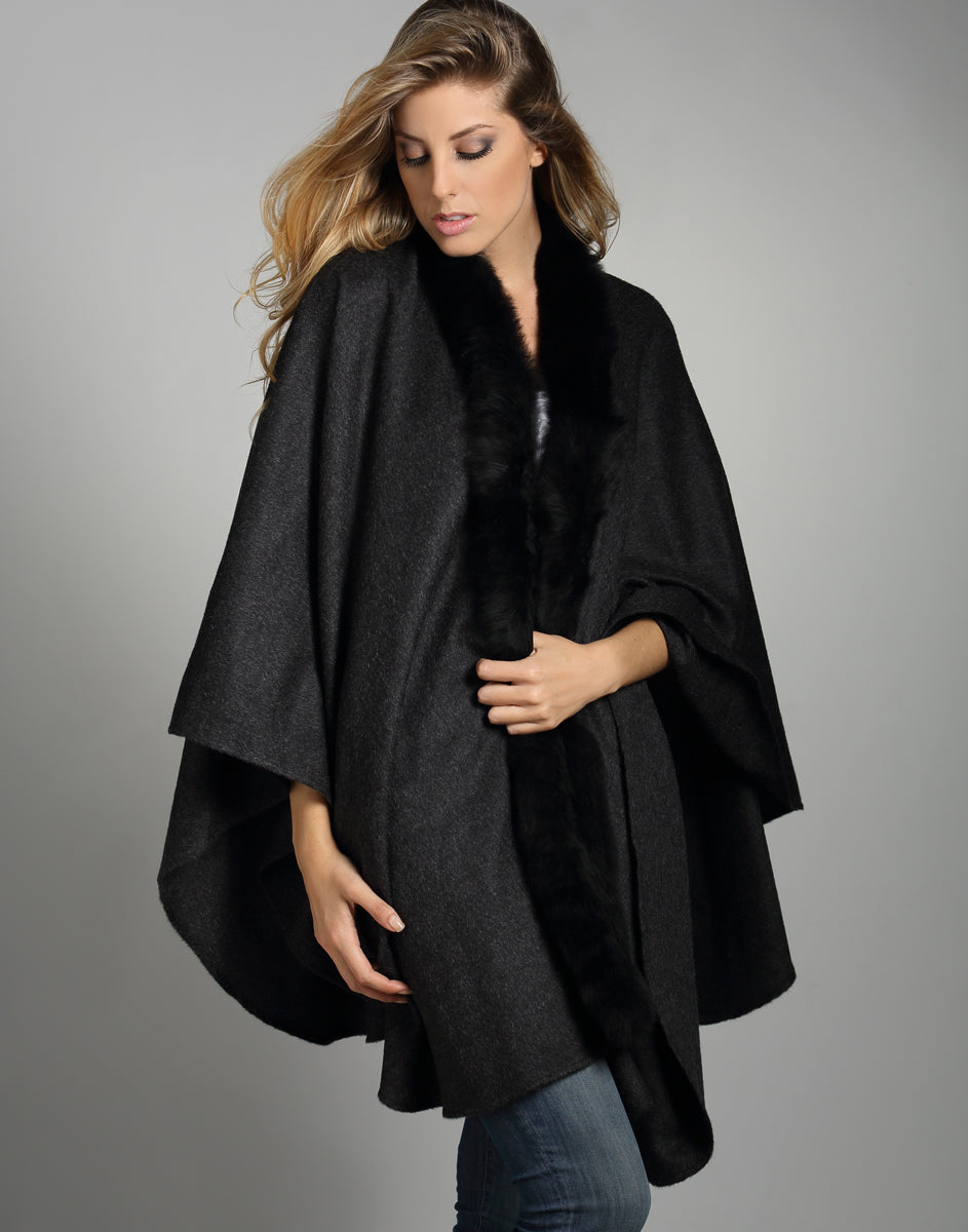 Ruana Front Fur de Baby Alpaca